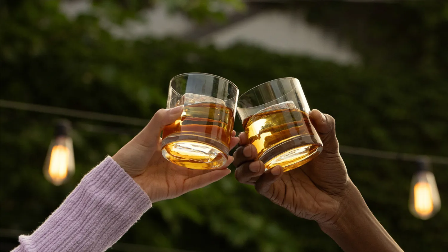 drinks people cheer whiskey knob creek